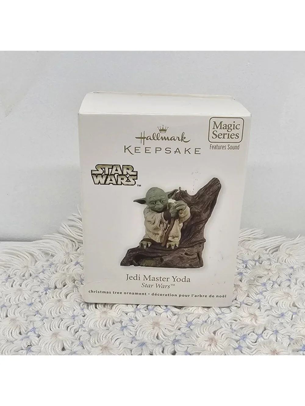 2011 Jedi Master Yoda #15 in Star Wars Series Magic Hallmark Ornament Works